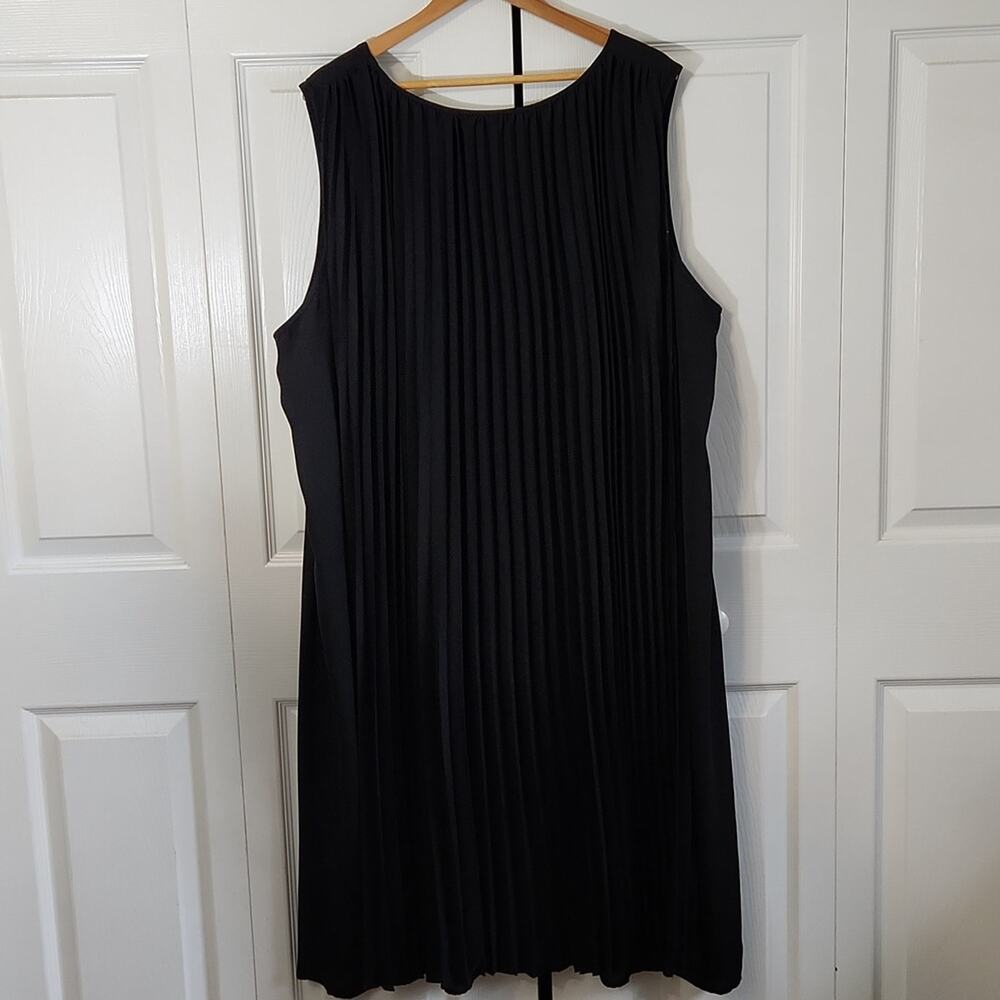 Catherines Womens Black Dress Size 30W‎ Accordian Overlay Midi Neutral Pleated - Picture 2 of 9